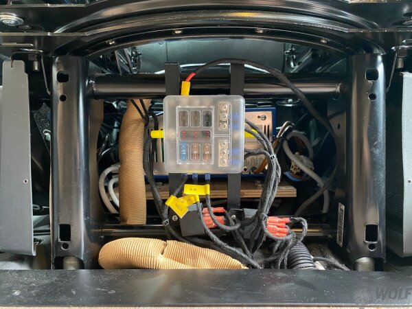 Fiat Ducato Endstufenhalter für Sitzkonsole