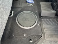 Ford Ranger 25cm Subwoofer mit HELIX IK S10 SCV2