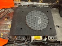 Porsche G Model Untersitz Subwoofer