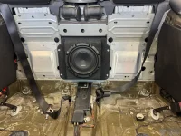 BMW E46 Cabrio Subwoofer und Skisackabdeckung mit Audison APS 8D