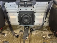 BMW E46 Cabrio Subwoofer und Skisackabdeckung mit Audison APS 8D