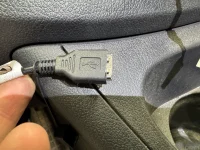 MB Vito V447 Halter für Doppel USB-A Buchsen im...